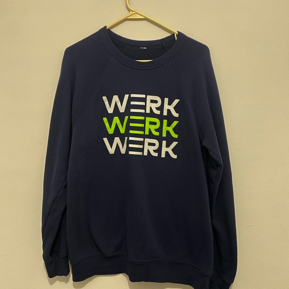 SPENGA crewneck. Brand new condition, barely used. Super comfortable!